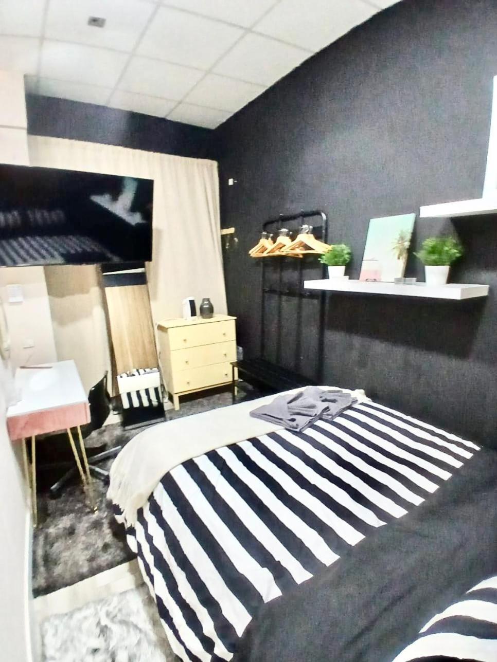 Apartamento Мадрид Екстериор снимка
